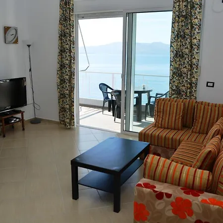 Gert Apartment *